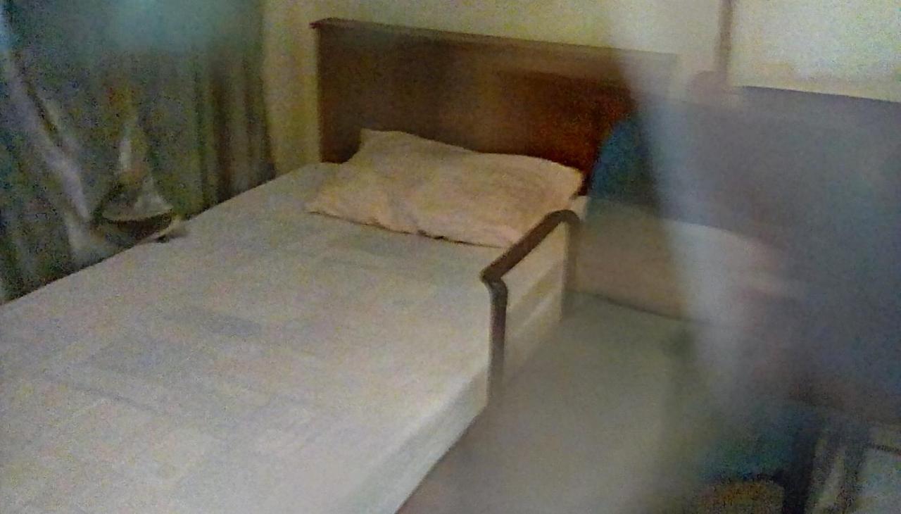 Leaf Guest House Гампола Екстериор снимка